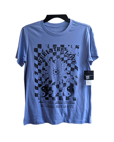 FEEL THE LOVE WOMEN'S T-SHIRT