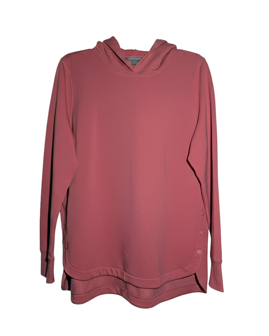 HOODIE WITH VENTED HEM BUTTONS