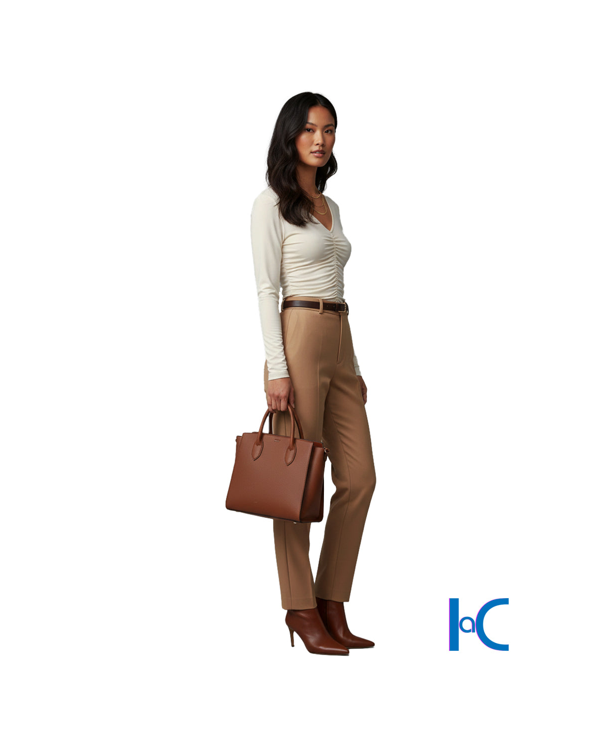 RUCHED CENTER-SEAM VINTAGE CREAM TOP