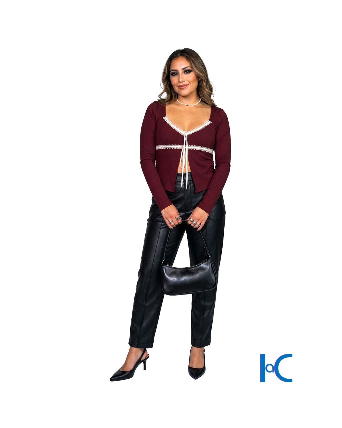 RIBBED COQUETTE SPLIT-HEM TOP