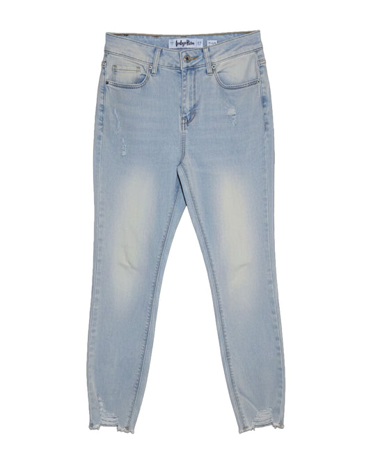 JUNIOR'S CURVY FIT CROPPED JEANS