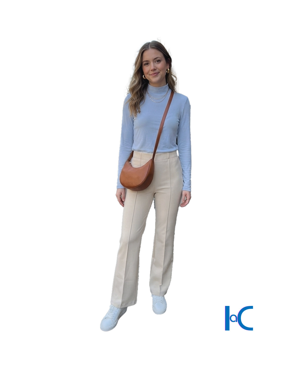 PASTEL BLUE ESSENTIAL LONG SLEEVE TEE