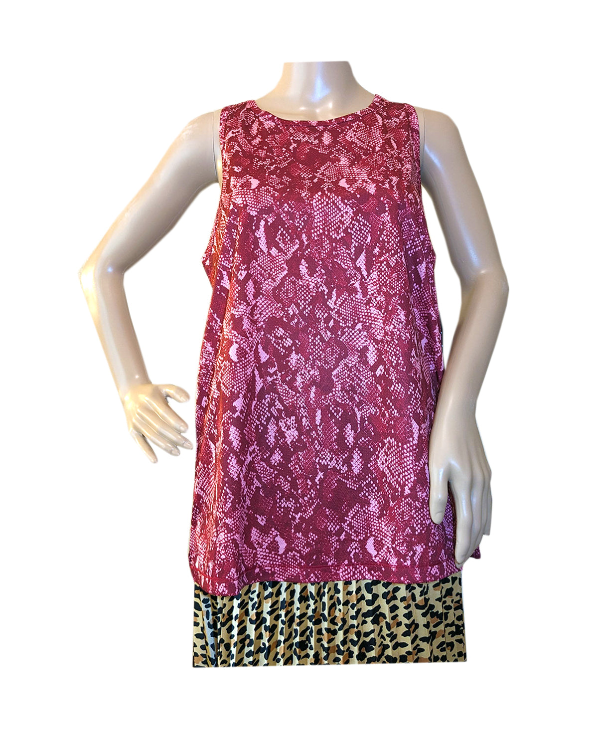 WOMEN'S SNAKESKIN PRINT TOP