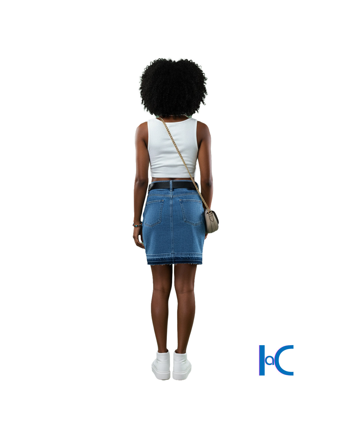 SLEEVELESS CROPPED TANK TOP